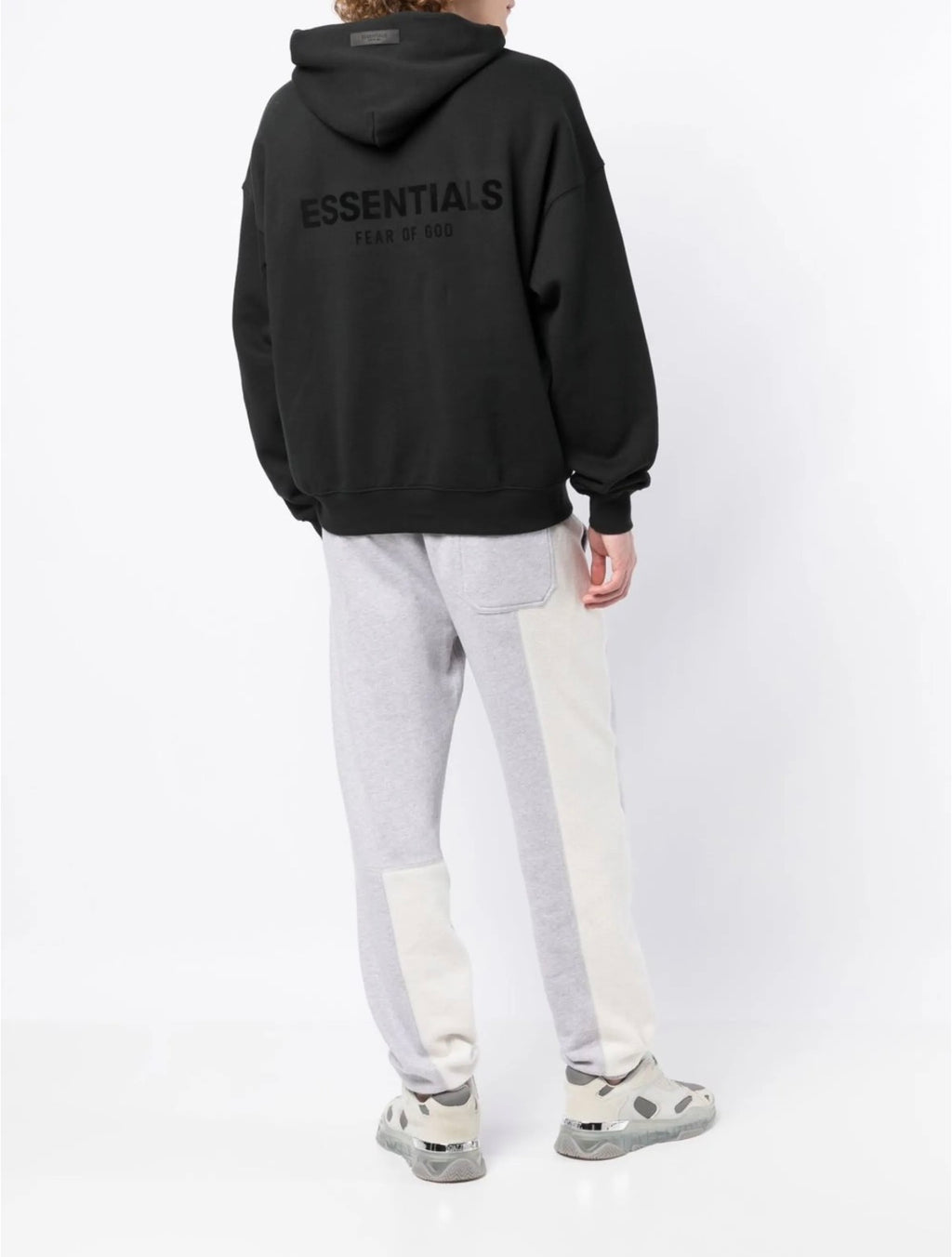 FOG ESSENTIALS BLACK